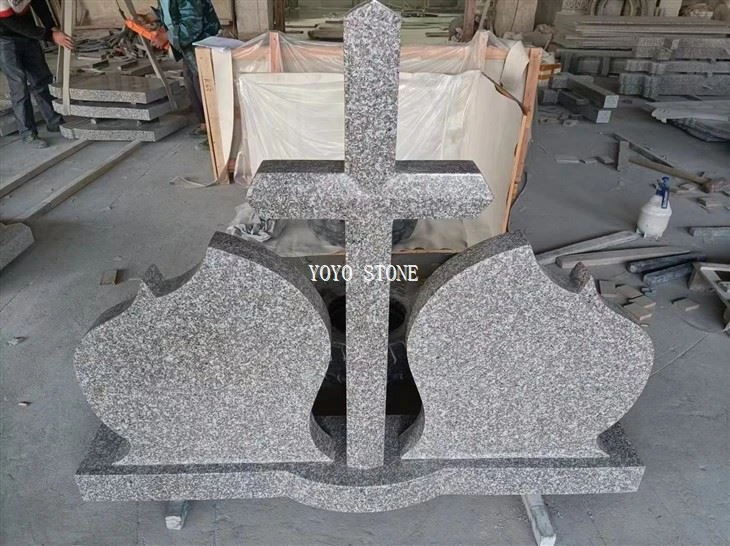 G664 Granito kryžiaus antkapis
