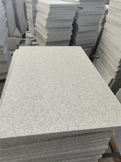 Pilka granito G603 liepsna plytelė